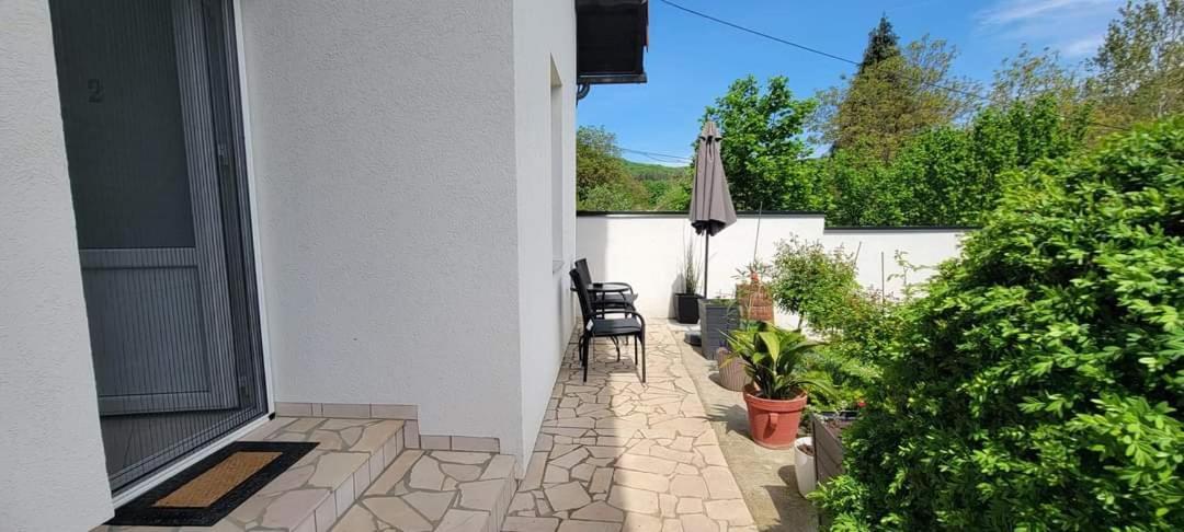 Vila Jovana Vrdnik Exteriör bild
